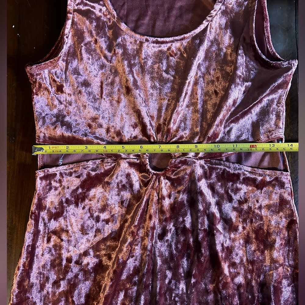 NWOT Derek Heart Cut Out Mini Velvet Dress - Picture 5 of 6